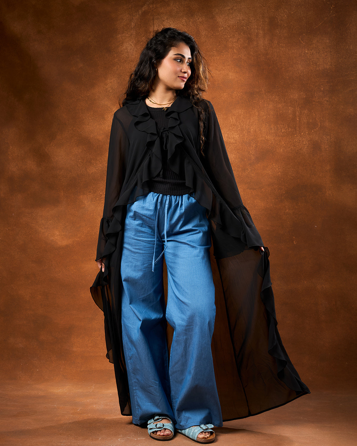 The ruffle cardy -Black